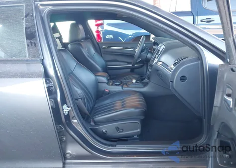 2023 Chrysler 300 300S из США, поврежденный, VIN 2C3CCABG7PH641015